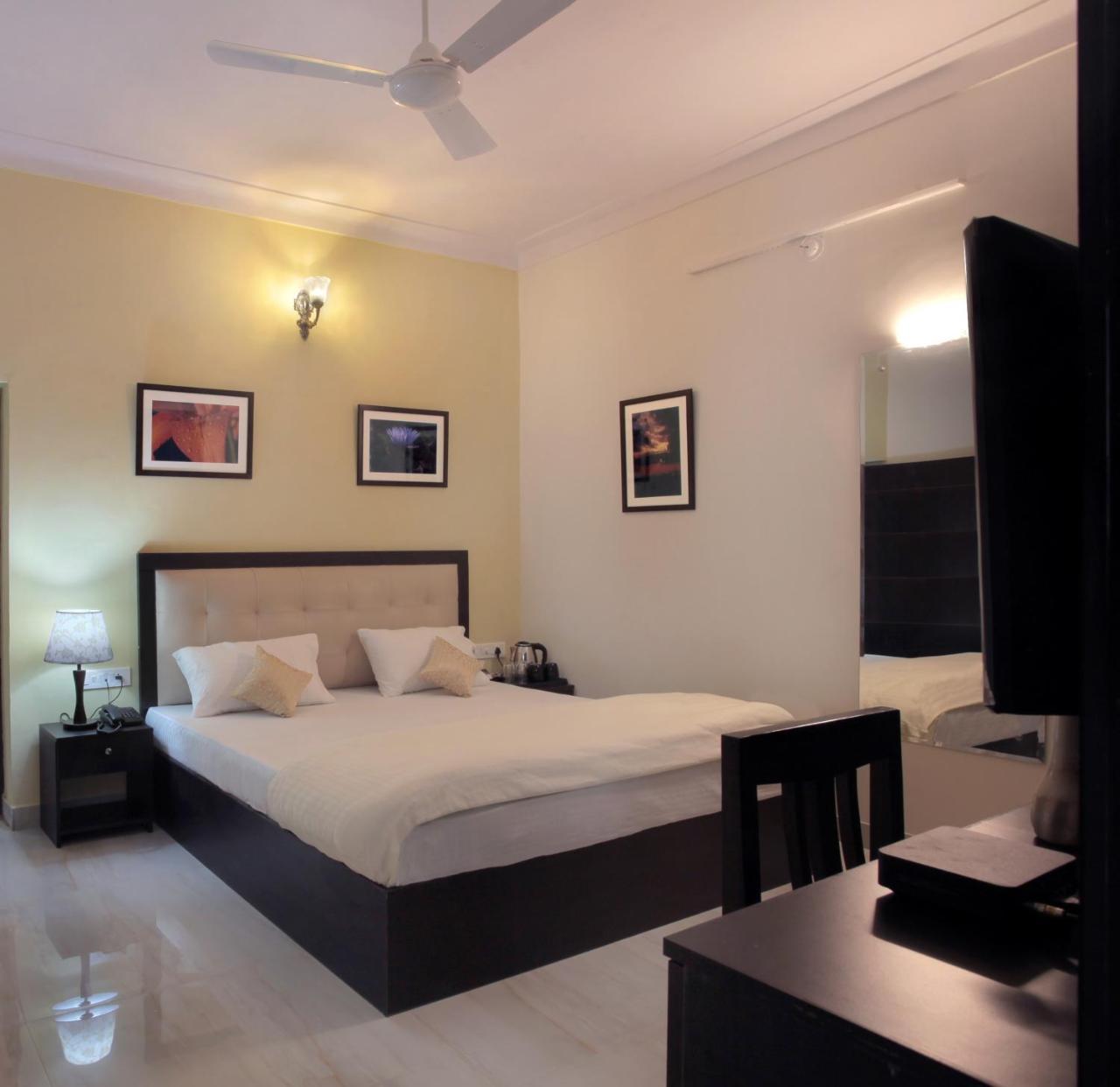Bed and Breakfast Mimosa Udaipur Exterior foto